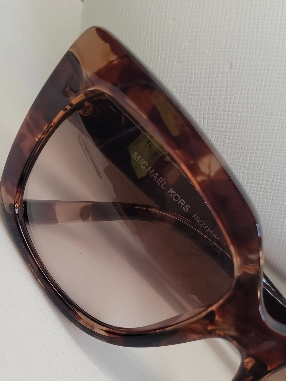 Michael Kors Women's MK2121 Myoko Sunglasses Dark Tortoise/Brown Gradient NEW!